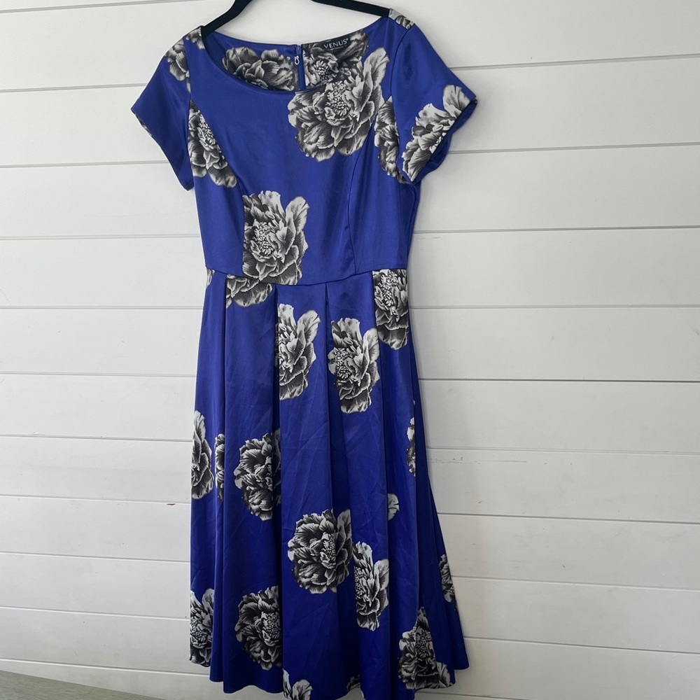 VENUS Blue Dress with Gray Floral Design